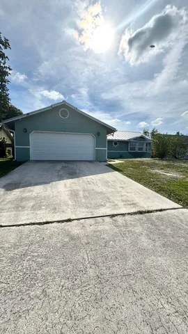 $3,750 | 5149 El Claro Circle, West Palm Beach, FL 33415