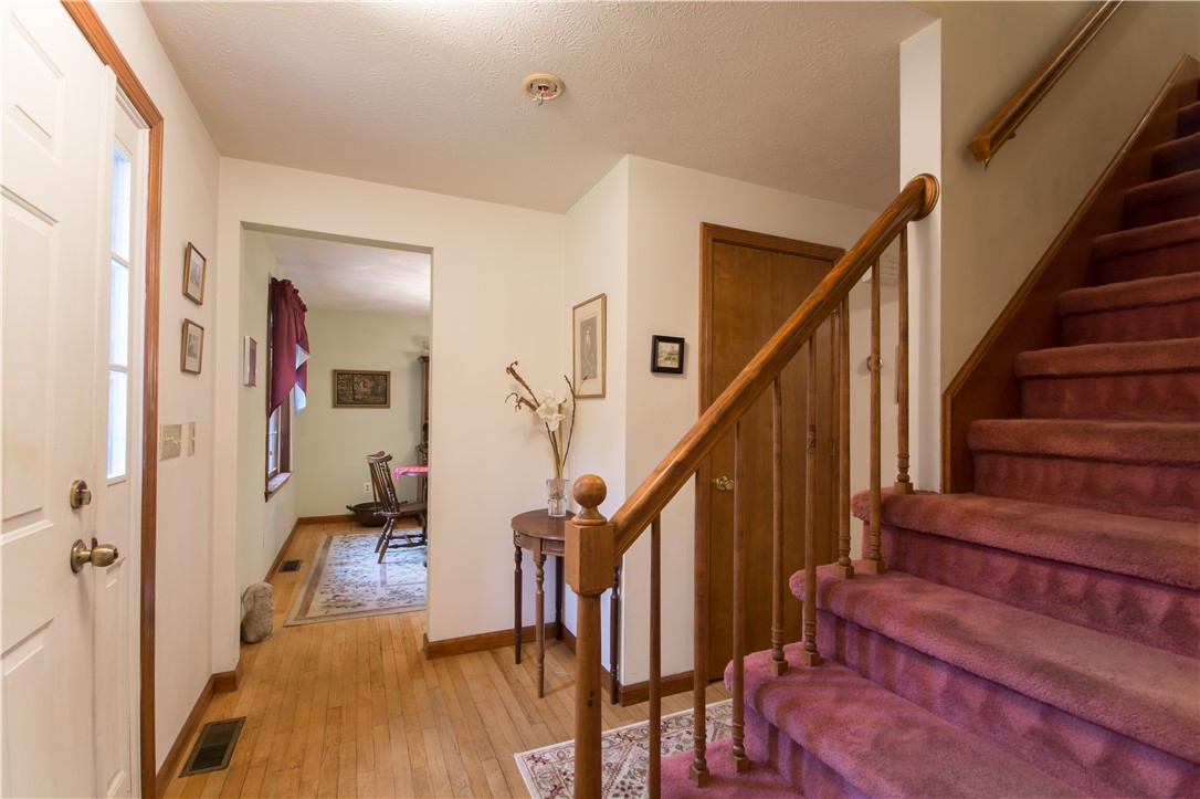 45 Lakeside Drive Narragansett, RI 02882 - Photo 25 of 39