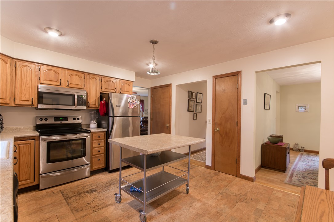 45 Lakeside Drive Narragansett, RI 02882 - Photo 27 of 39