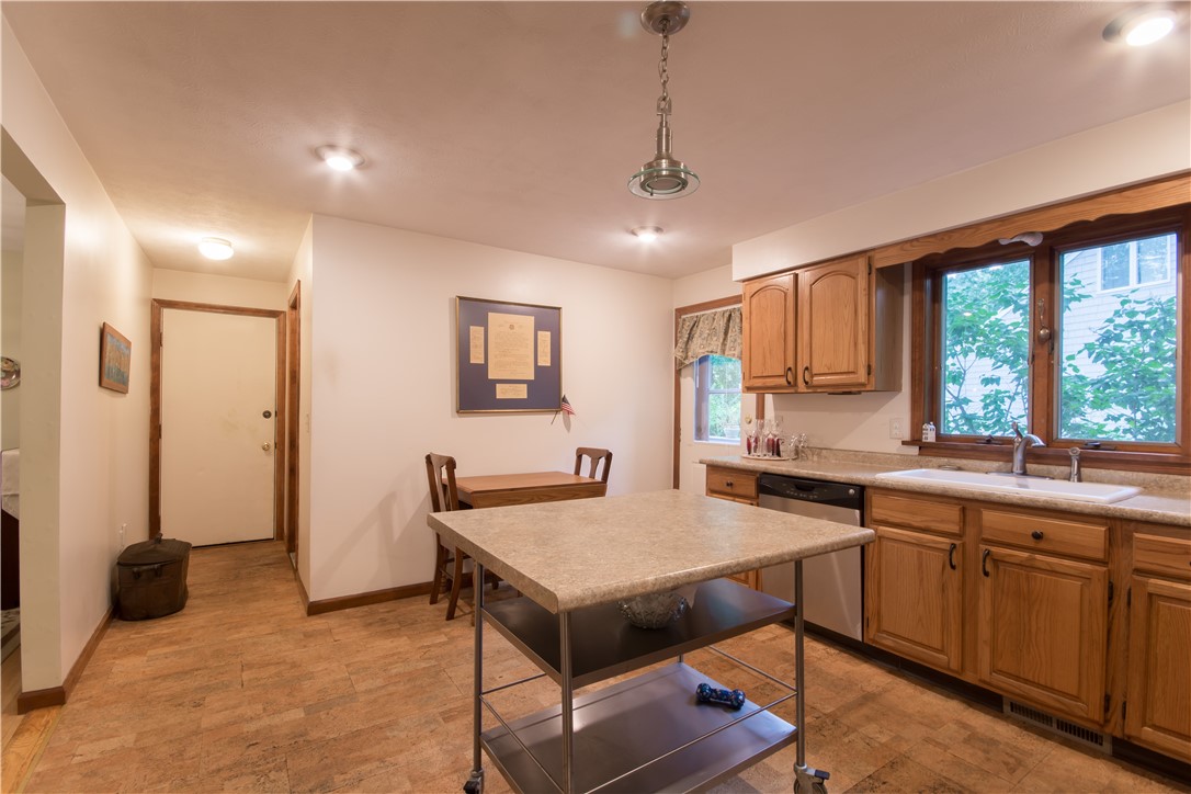 45 Lakeside Drive Narragansett, RI 02882 - Photo 31 of 39