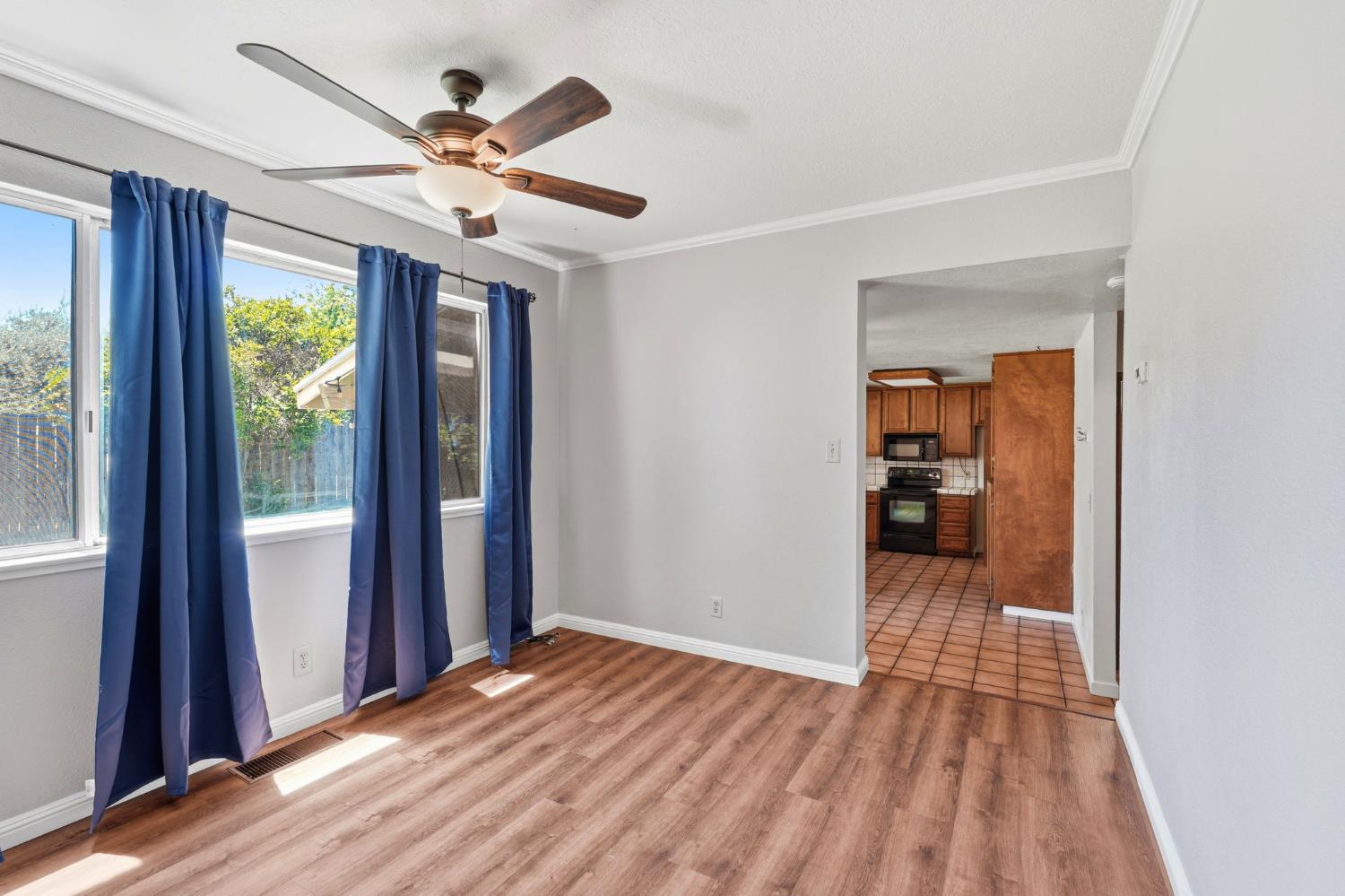 210 Laurel Court Ripon, CA 95366 - Photo 8 of 26