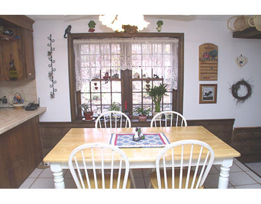 4 Turner Ridge Road Marlborough, MA 01752 - Photo 3 of 9 Gallery Image 3