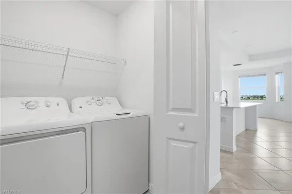 a view of building with yard