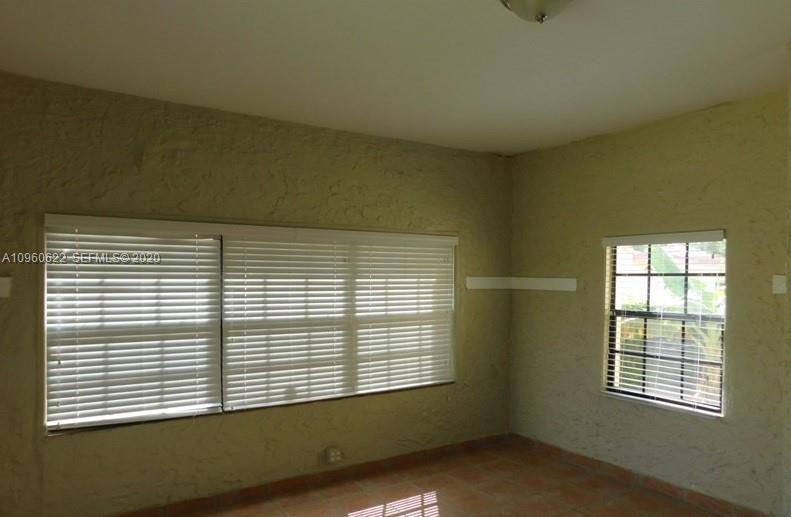 364 Southwest 19th Road Miami, FL 33129 - Photo 6 of 18