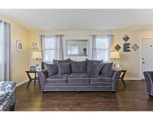 34 Brighton Street Springfield, MA 01118 - Photo 12 of 30 Gallery Image 12