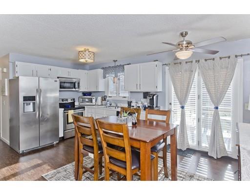 34 Brighton Street Springfield, MA 01118 - Photo 3 of 30 Gallery Image 3