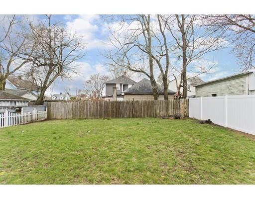 34 Brighton Street Springfield, MA 01118 - Photo 5 of 30 Gallery Image 5