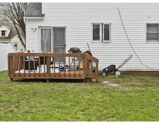 34 Brighton Street Springfield, MA 01118 - Photo 6 of 30 Gallery Image 6