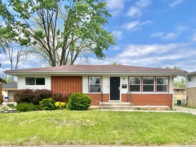 $205,000 | 55 East Craig Drive, Chicago Heights, IL 60411