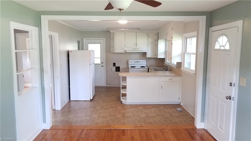 2943 Swallow Road Reidsville, NC 27320 - Photo 6 of 12 Gallery Image 6