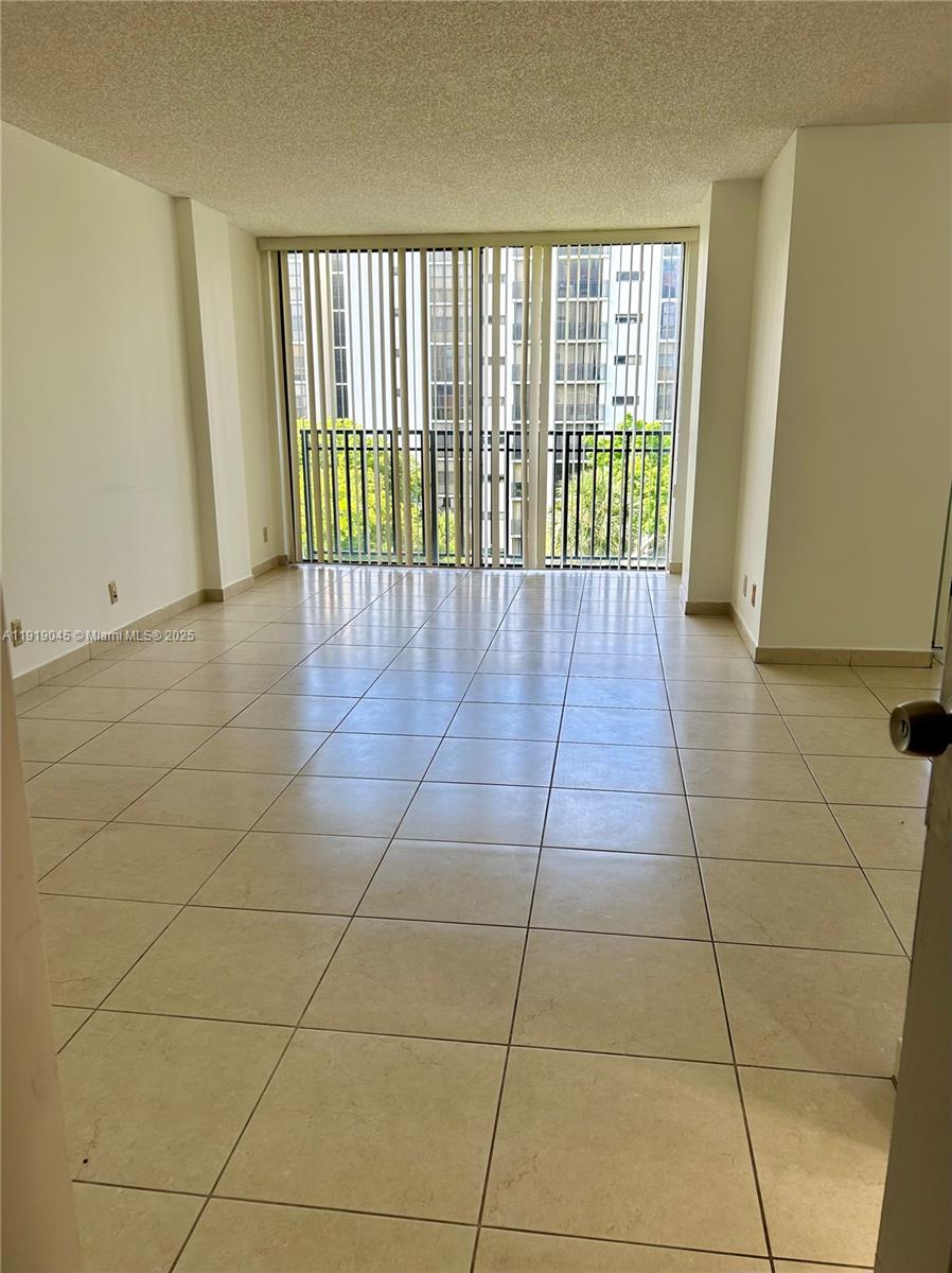 16919 North Bay Road, Unit 509 Sunny Isles Beach, FL 33160 - Photo 22 of 43 a view of wooden floor