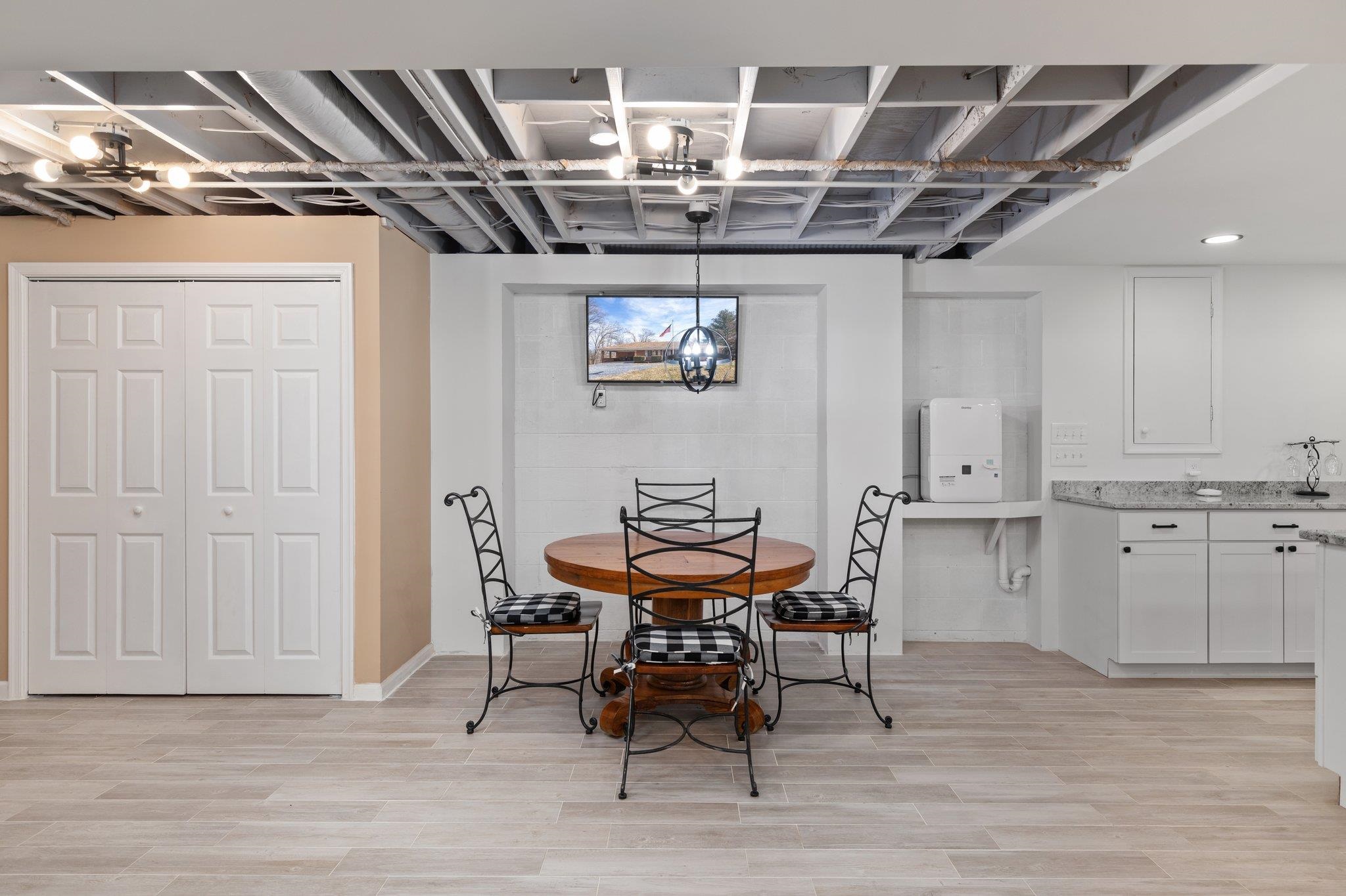 918 Shipyard Road Shenandoah, VA 22849 - Photo 30 of 49 Gallery Image 30