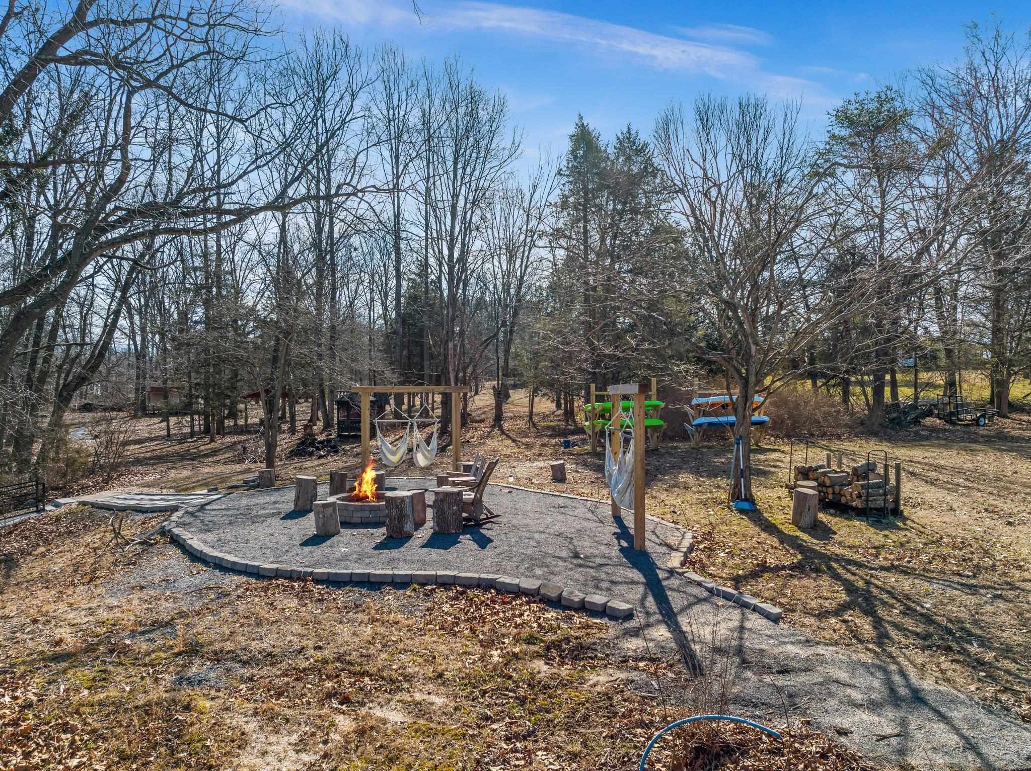 918 Shipyard Road Shenandoah, VA 22849 - Photo 4 of 49 Gallery Image 4