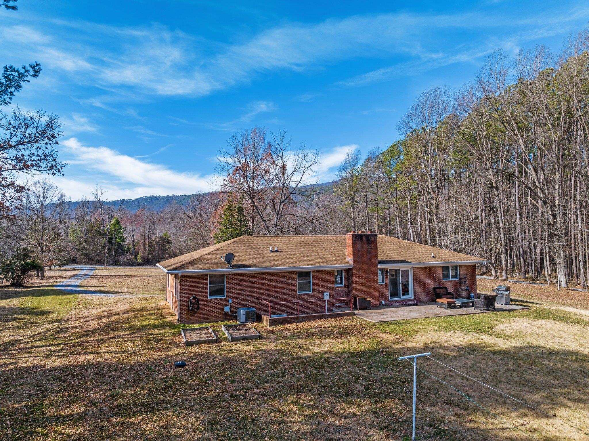 918 Shipyard Road Shenandoah, VA 22849 - Photo 43 of 49 Gallery Image 43