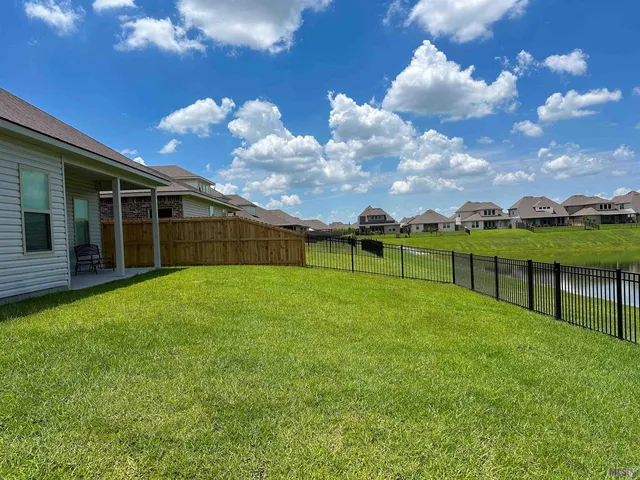 $2,500 | 14167 Bellacosa Avenue, Baton Rouge, LA 70817