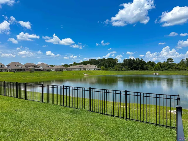 $2,500 | 14167 Bellacosa Avenue, Baton Rouge, LA 70817