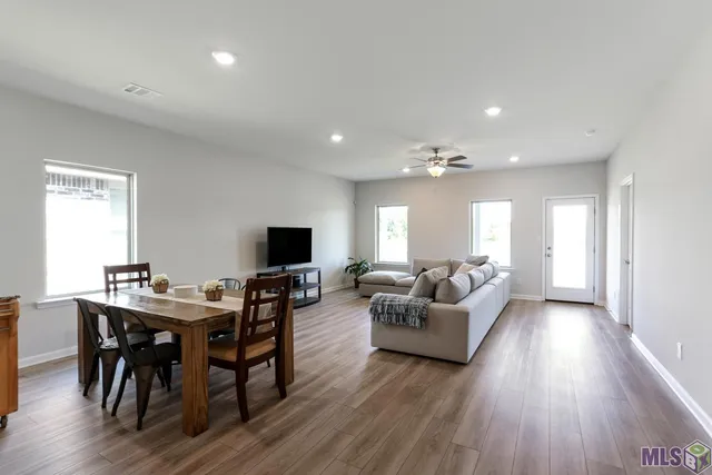 $2,500 | 14167 Bellacosa Avenue, Baton Rouge, LA 70817
