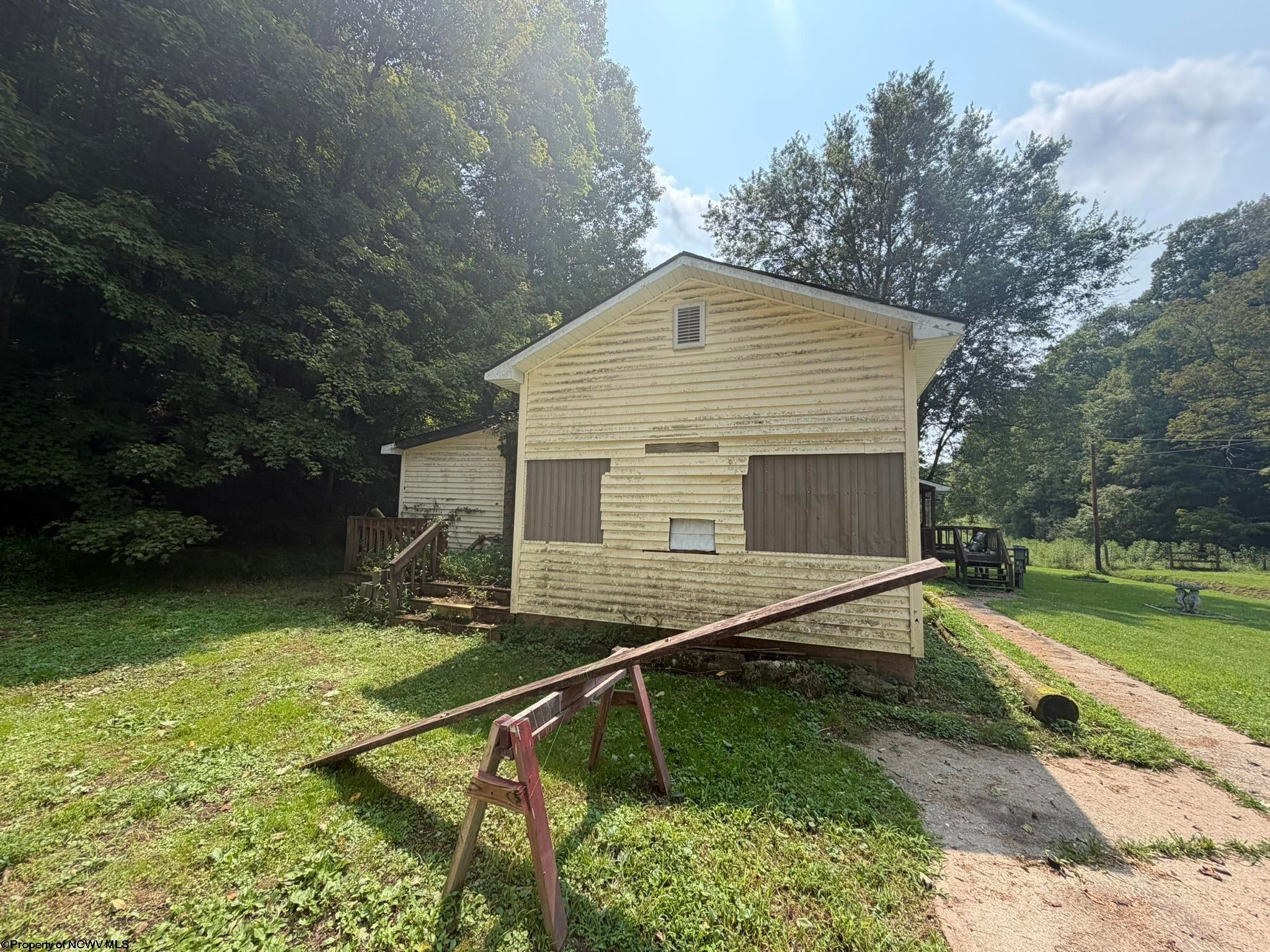 252 Gateway Road Wallace, WV 26448 - Photo 24 of 29 Gallery Image 24