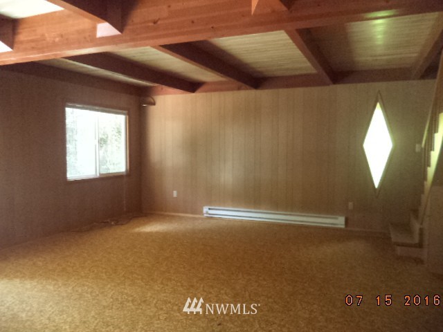 133 Sunstone Road Packwood, WA 98361 - Photo 3 of 10 Gallery Image 3