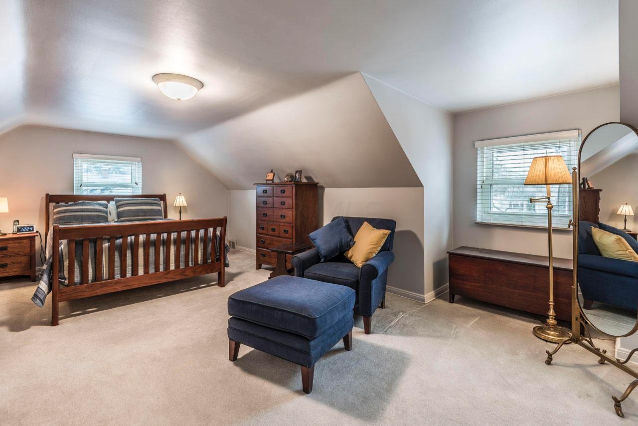 443 Wetmore Road Columbus, OH 43214 - Photo 13 of 36