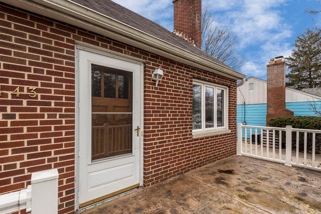 443 Wetmore Road Columbus, OH 43214 - Photo 4 of 36