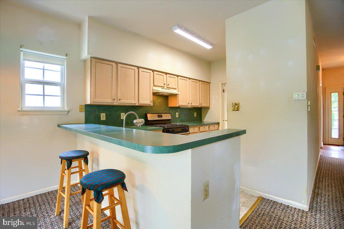 46 Country Road Perkasie, PA 18944 - Photo 14 of 45 Breakfast Room