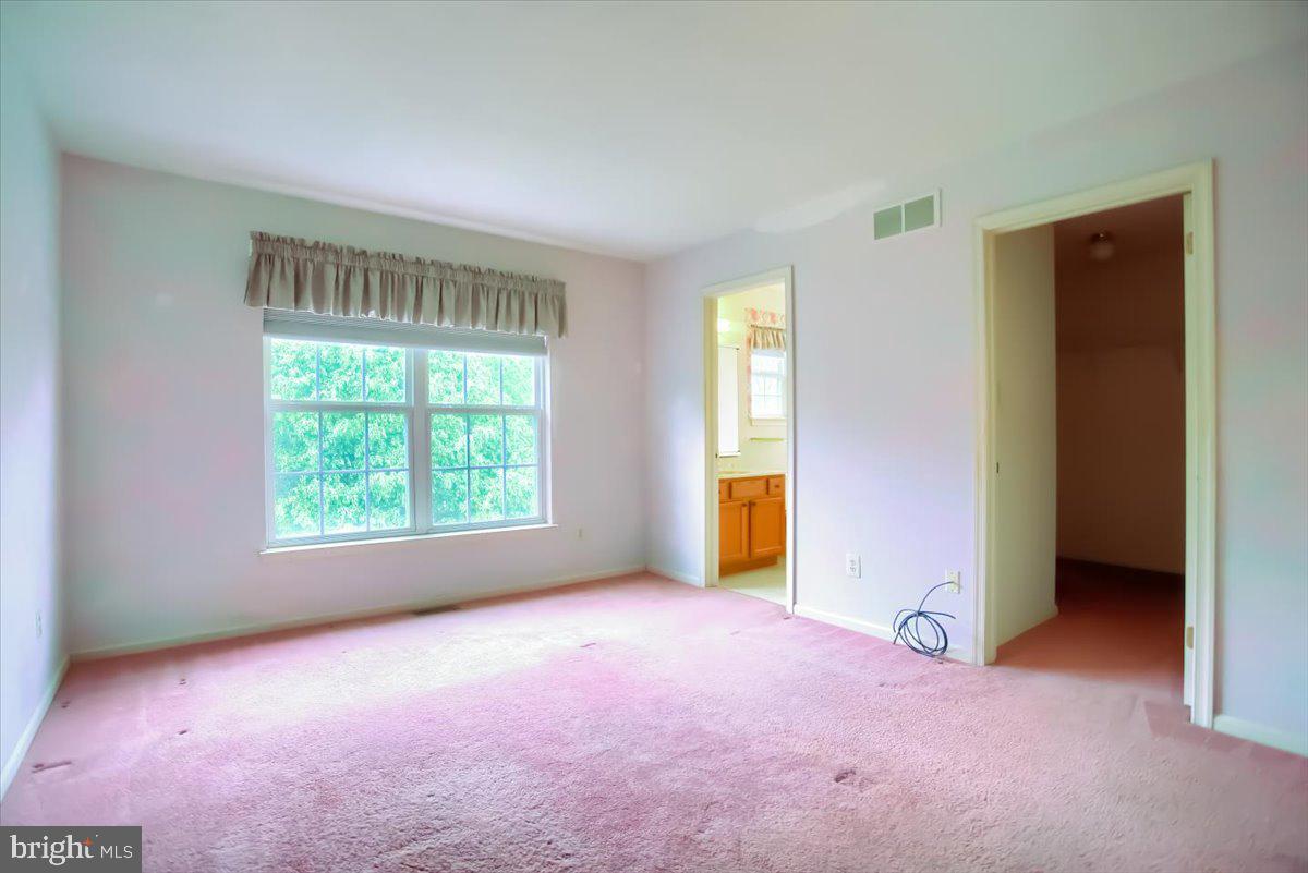 46 Country Road Perkasie, PA 18944 - Photo 26 of 45 Master Bedroom