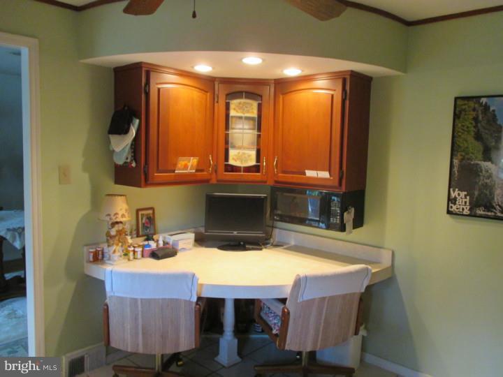 344 Emerson Road Huntingdon Valley, PA 19006 - Photo 15 of 23 Gallery Image 15