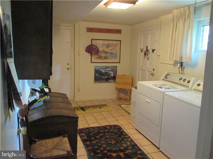 344 Emerson Road Huntingdon Valley, PA 19006 - Photo 22 of 23 Gallery Image 22