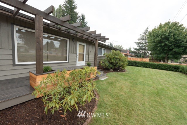 970 Union Avenue Northeast Renton, WA 98059 - Photo 1 of 22 Gallery Image 1