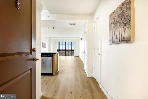 $392,000 | 7915 Eastern Avenue Northwest, Unit 1208, Silver Spring, MD 20910