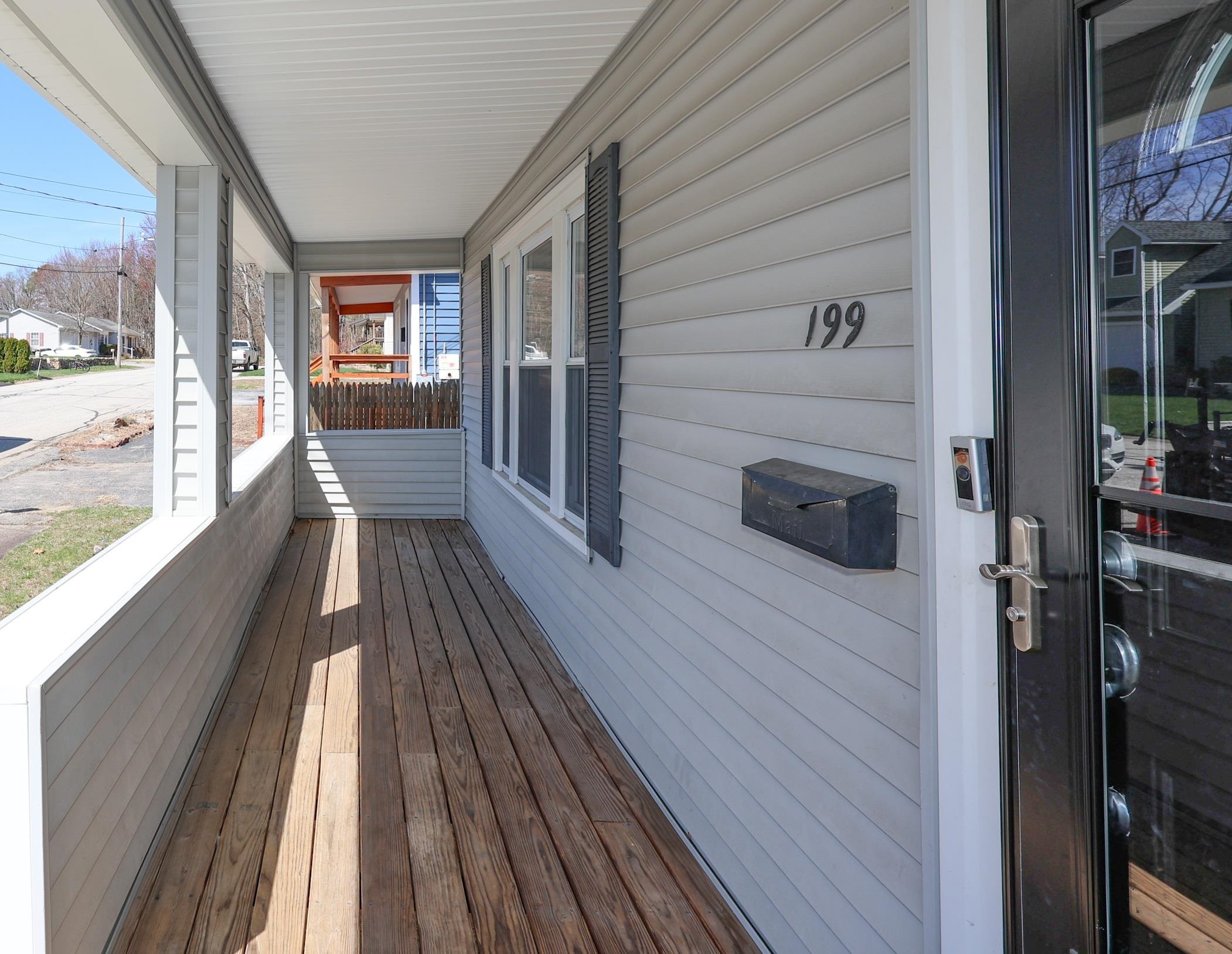 199 Morgan Street Manchester, NH 03102 - Photo 2 of 32