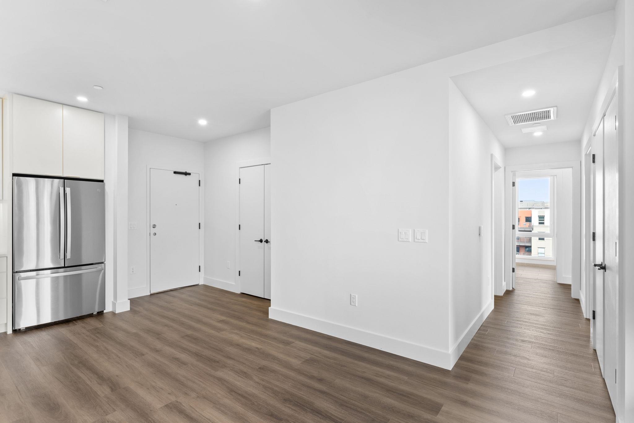 125 Cambrian Way, Unit 608 Burlington, VT 05401 - Photo 3 of 36