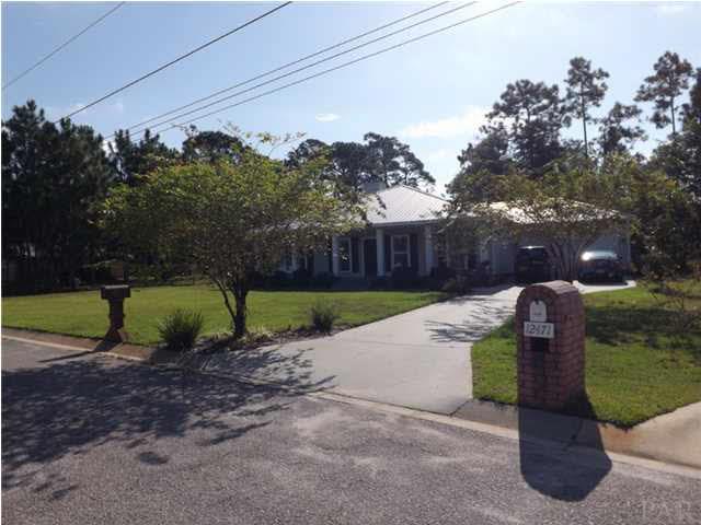 12469 Red Cloud Road Pensacola, FL 32507 - Photo 2 of 20 Fantastic front yard view