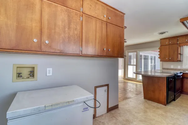 $345,000 | 1707 6th Street South, Moorhead, MN 56560