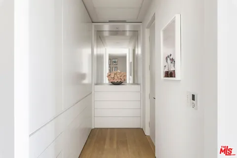 $12,750,000 | 8899 Beverly Boulevard, Unit 5A, West Hollywood, CA 90048