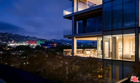 $12,750,000 | 8899 Beverly Boulevard, Unit 5A, West Hollywood, CA 90048