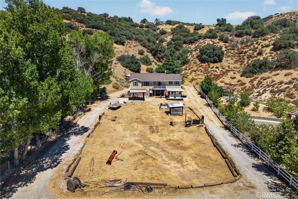 871 Lebec Road Lebec, CA 93243 - Photo 3 of 27 Gallery Image 3