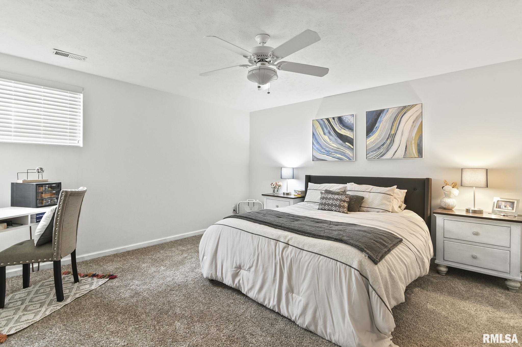 4404 Castle Pines Drive Springfield, IL 62711 - Photo 29 of 35 Gallery Image 29