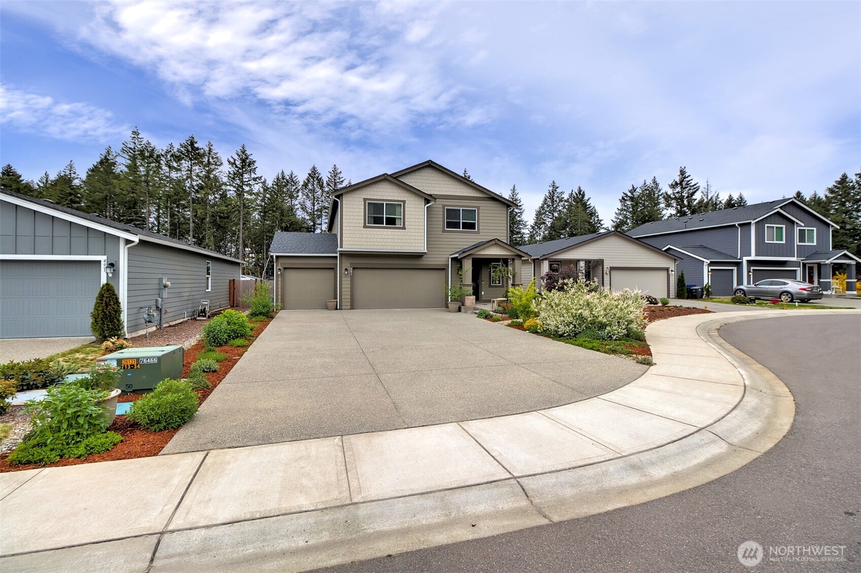 501 Northeast Ridge Point Boulevard Belfair, WA 98528 - Photo 4 of 40 Gallery Image 4