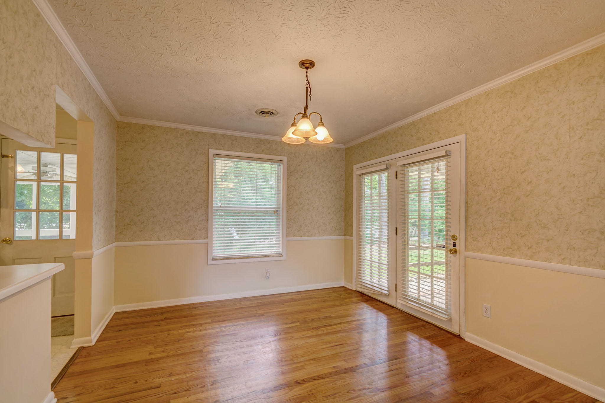 117 Gayle Road Southwest, Unit 2 Knoxville, TN 37922 - Photo 4 of 19 117_Gayle_104