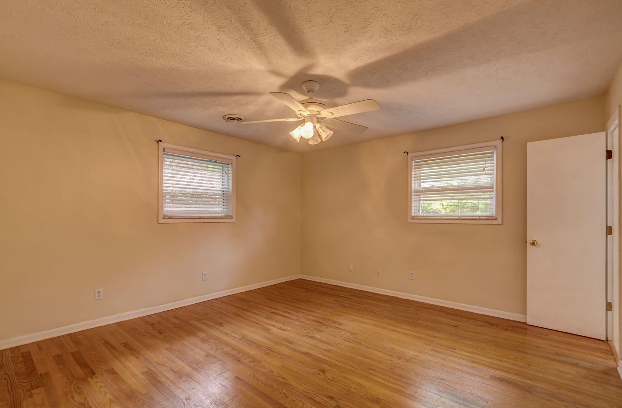 117 Gayle Road Southwest, Unit 2 Knoxville, TN 37922 - Photo 8 of 19 117_Gayle_108