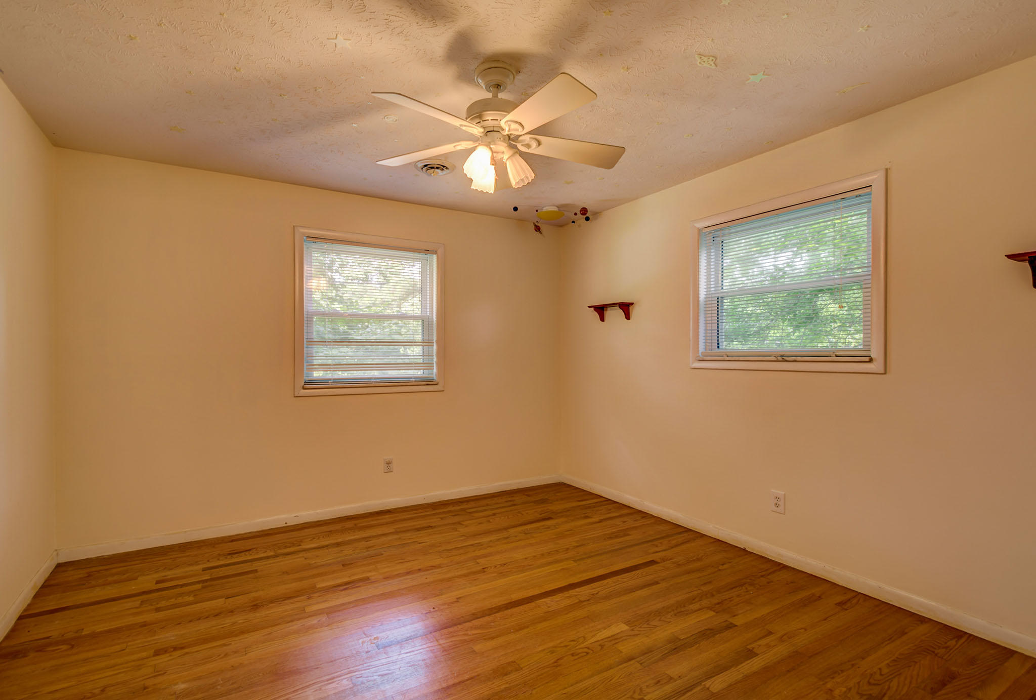 117 Gayle Road Southwest, Unit 2 Knoxville, TN 37922 - Photo 10 of 19 117_Gayle_110