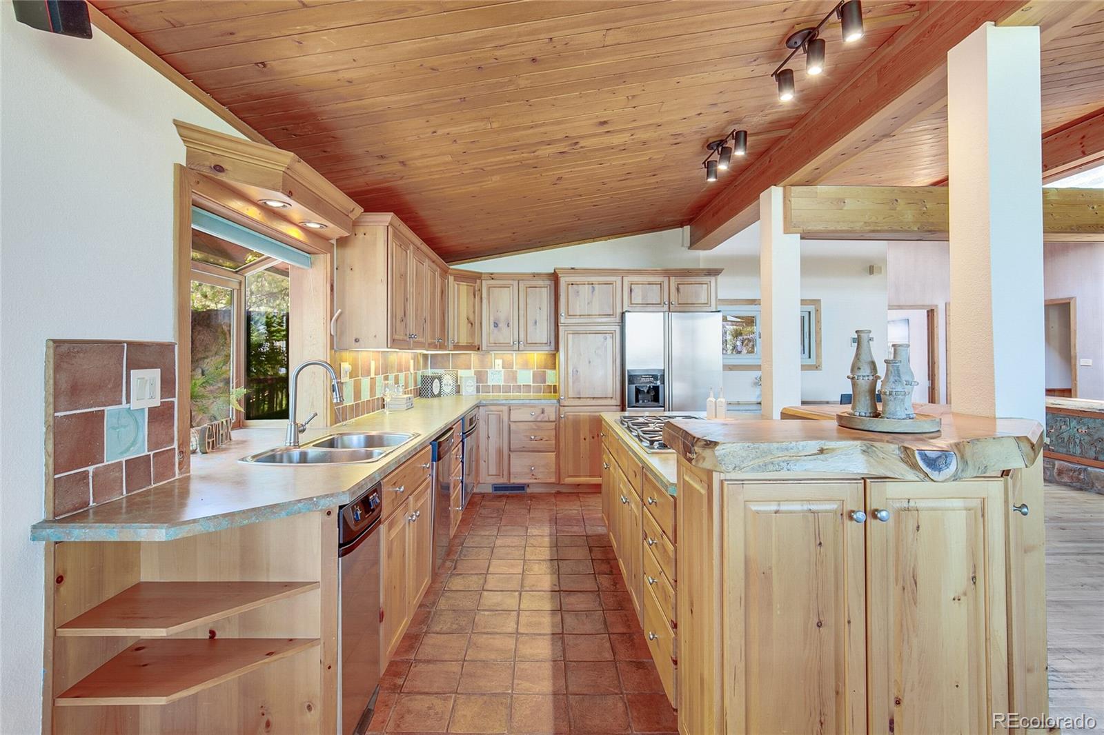 394 Colorow Road Golden, CO 80401 - Photo 14 of 33 Gallery Image 14