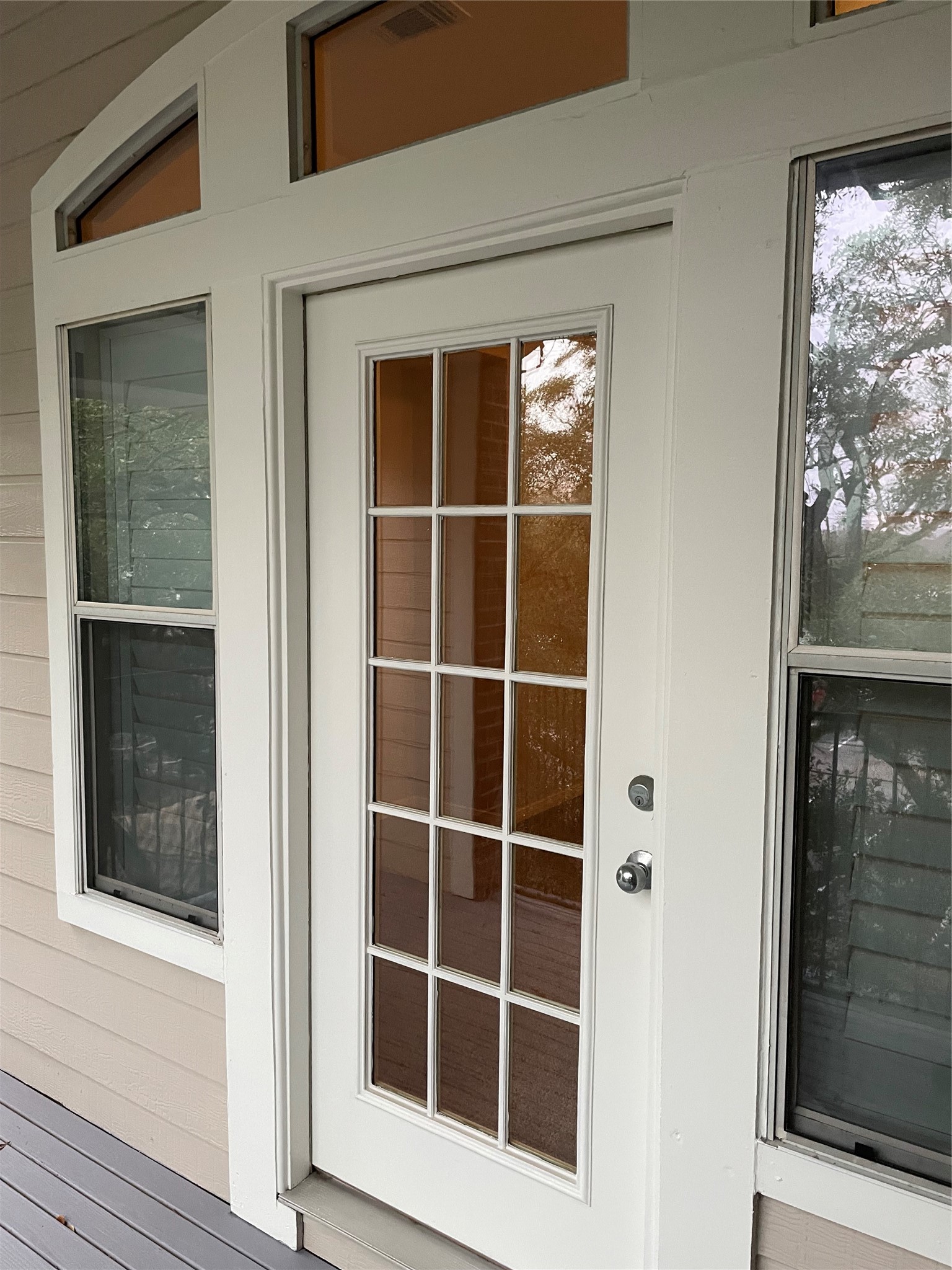 1040 La Rue Street Houston, TX 77019 - Photo 13 of 29 a view of front door