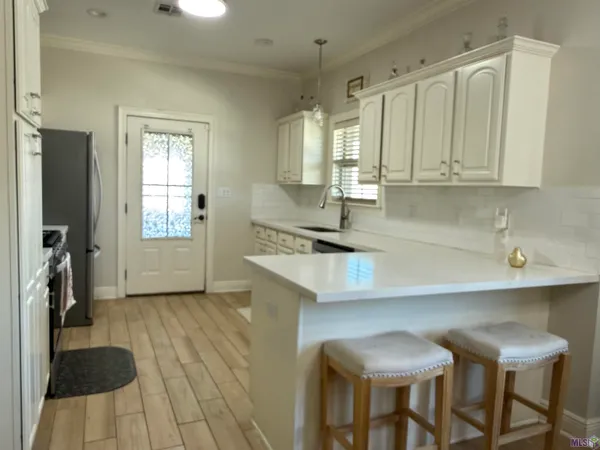 $369,000 | 306 Inglewood Way, Houma, LA 70360