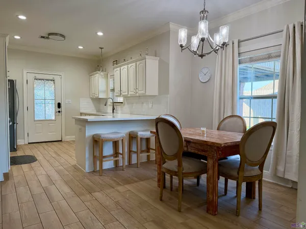 $369,000 | 306 Inglewood Way, Houma, LA 70360