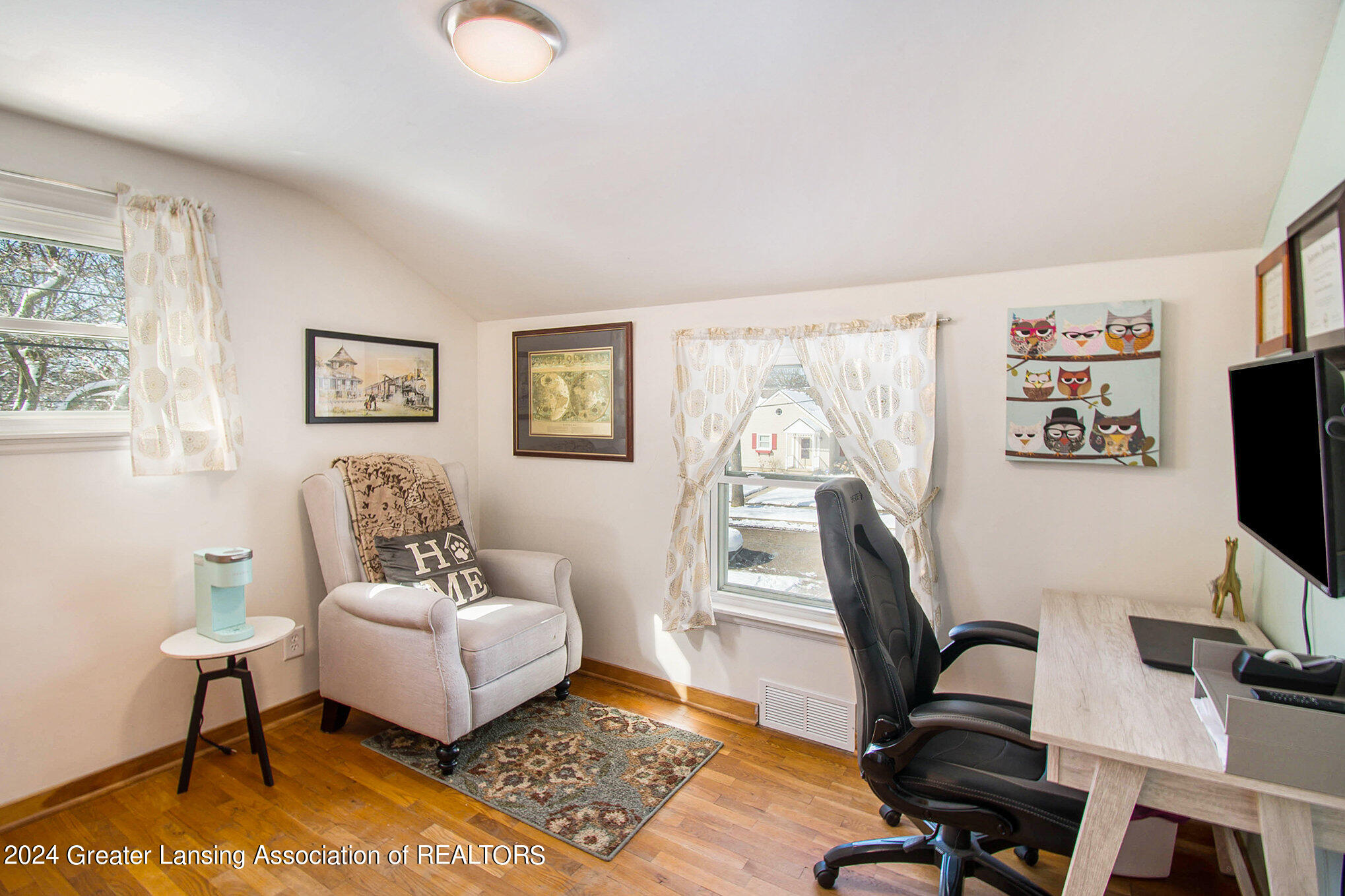 2207 Fairfax Road Lansing, MI 48910 - Photo 15 of 23 15