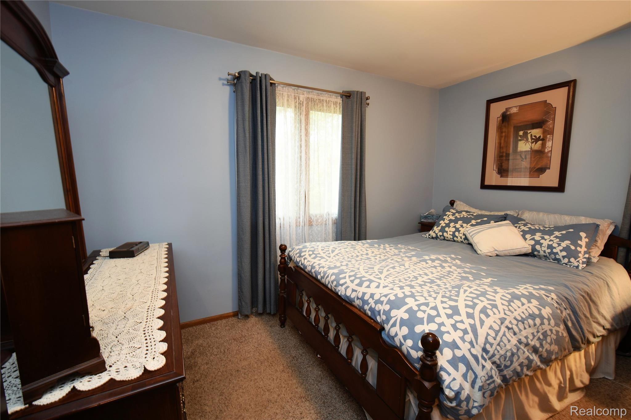 10498 Carmer Road Fenton, MI 48430 - Photo 29 of 40 DSC_5169.JPG