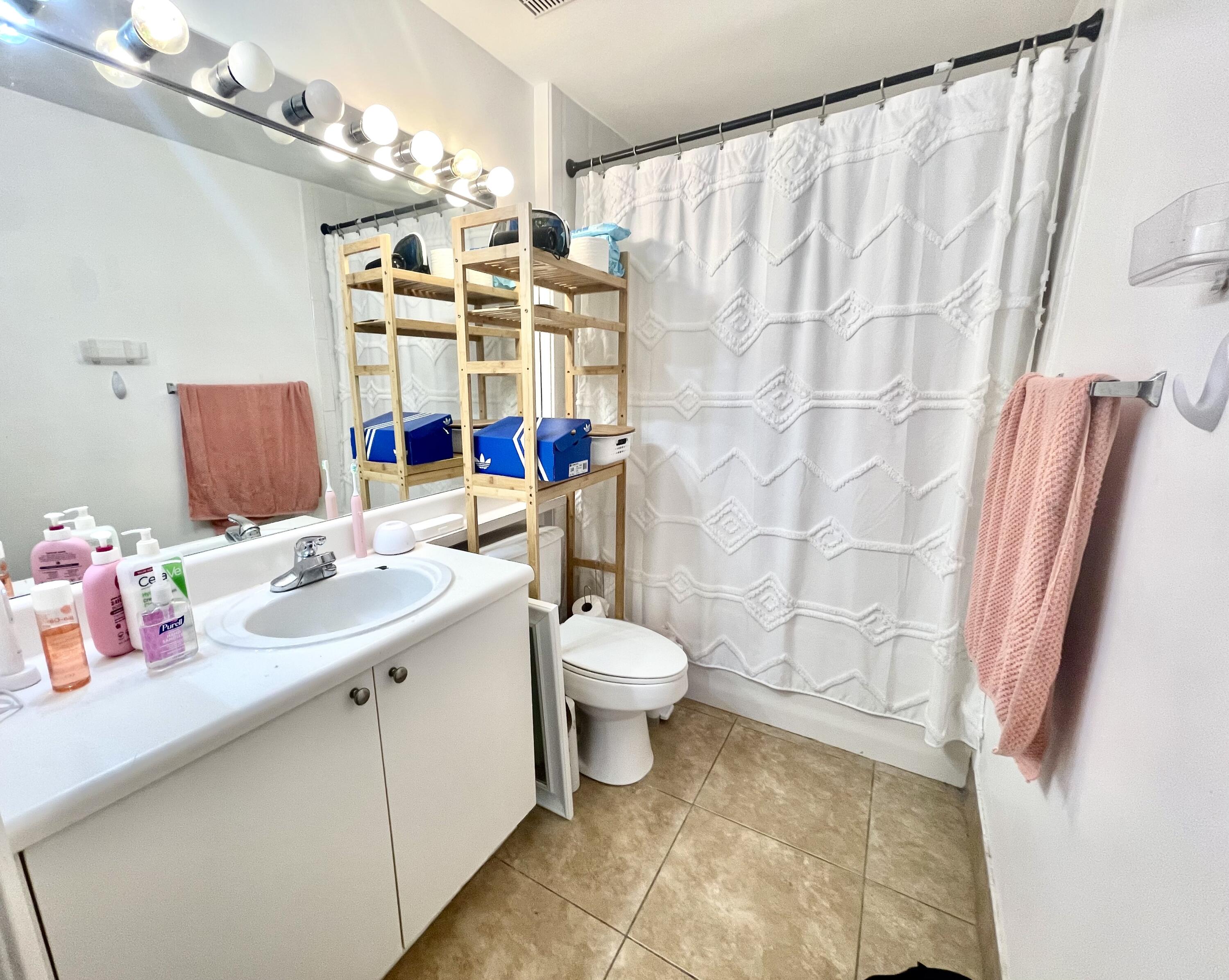 8010 North Nob Hill Road, Unit 106 Tamarac, FL 33321 - Photo 18 of 26 IMG_4293 (1)